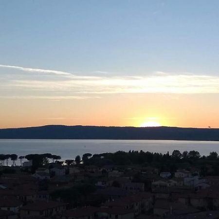 Appartamento Miralago Больсена Екстер'єр фото