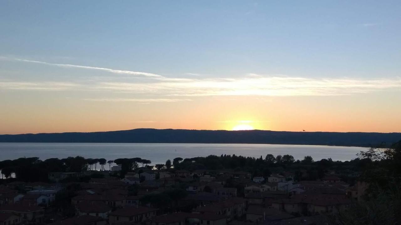 Appartamento Miralago Больсена Екстер'єр фото